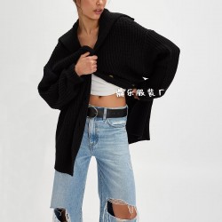 2025 New European and American Cross-border Foreign Trade Hot-selling Autumn and Winter European and American Women's Striped Knit Crew Neck Pullover Loose Sweater