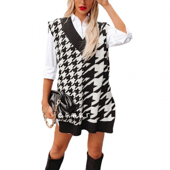 2025 New Winter Amazon Valentine's Day Loose Crew Neck Sweater for European and American Women