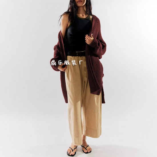 2025 summer new Amazon Temu European and American cross-border women's clothing, hot-selling solid-color knitted V-neck buttoned vest.