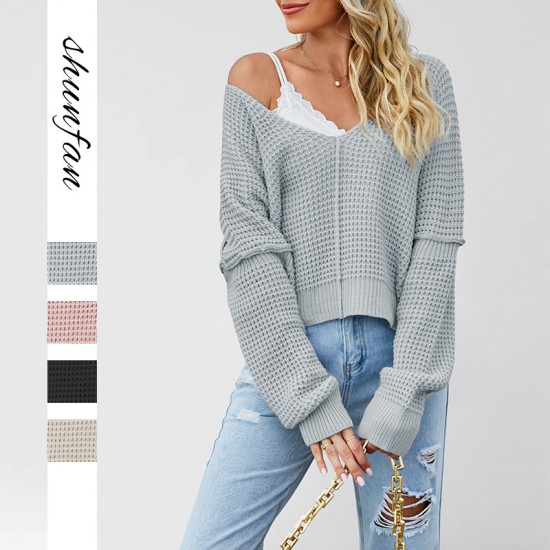 Autumn/Winter Amazon New European and American Women's Clothing 2025 Street Style Round Neck Bell Sleeve Solid Color Crew Neck Sweater